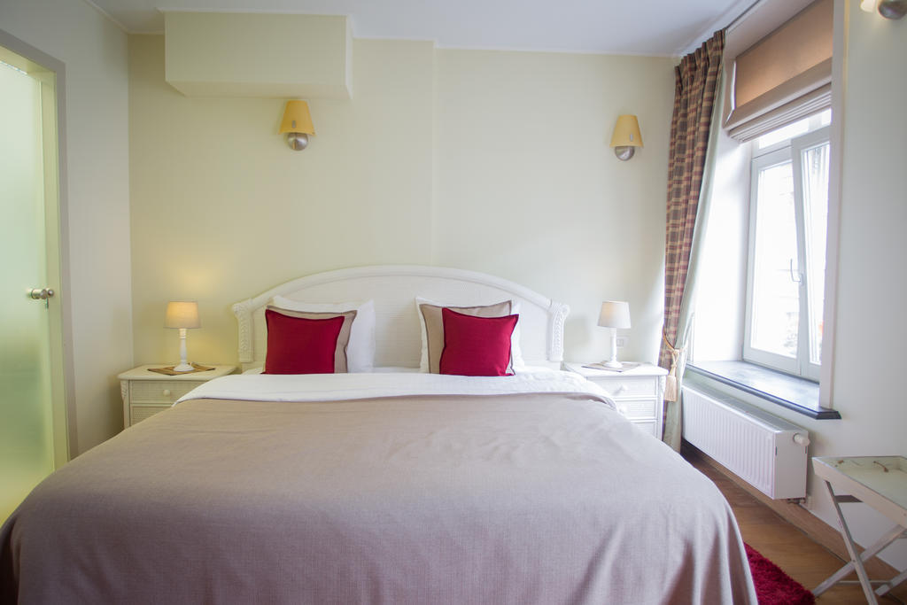 Logies Amelias Bed & Breakfast Bruges Room photo